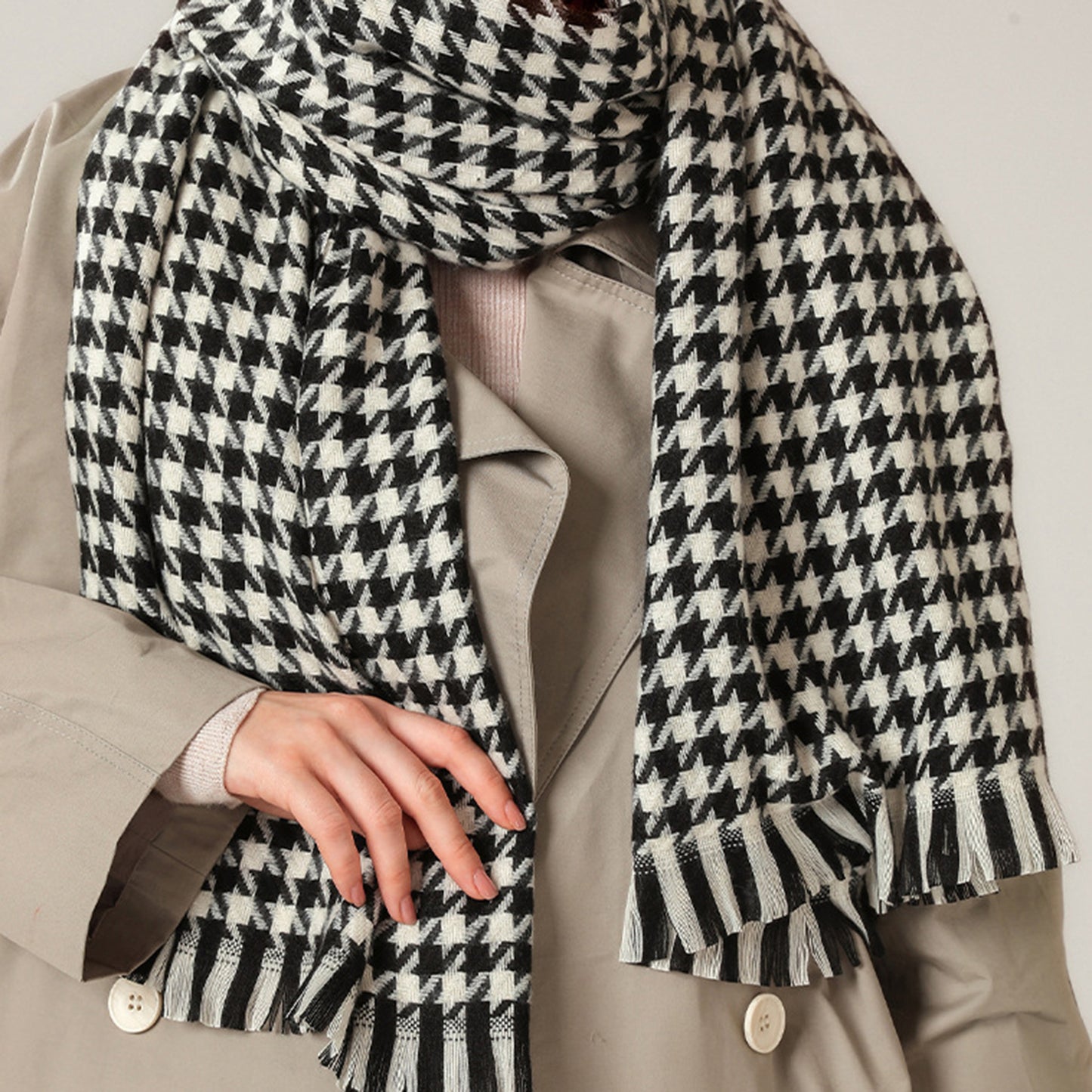 Houndstooth Woven Scarf with Soft Cozy Fabric Classic Black and White Check and Fringe Trim