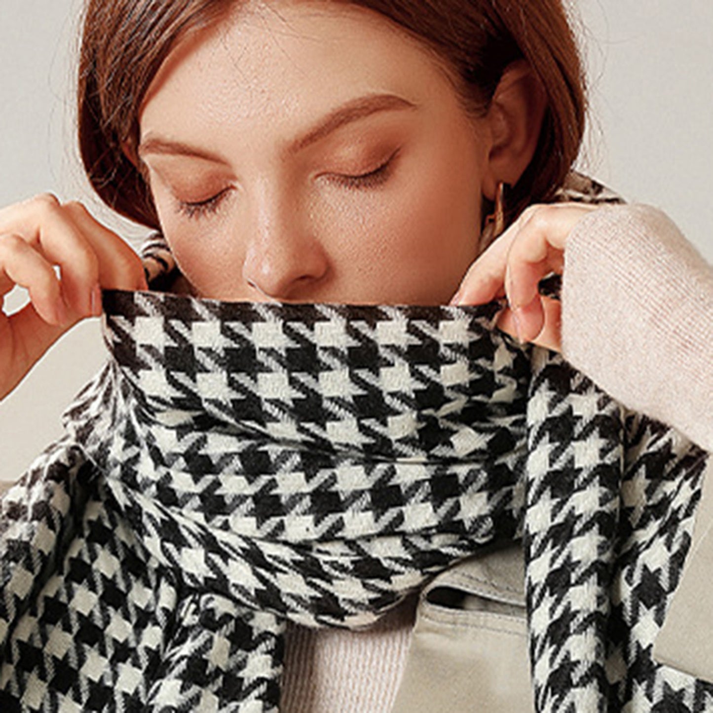 Houndstooth Woven Scarf with Soft Cozy Fabric Classic Black and White Check and Fringe Trim
