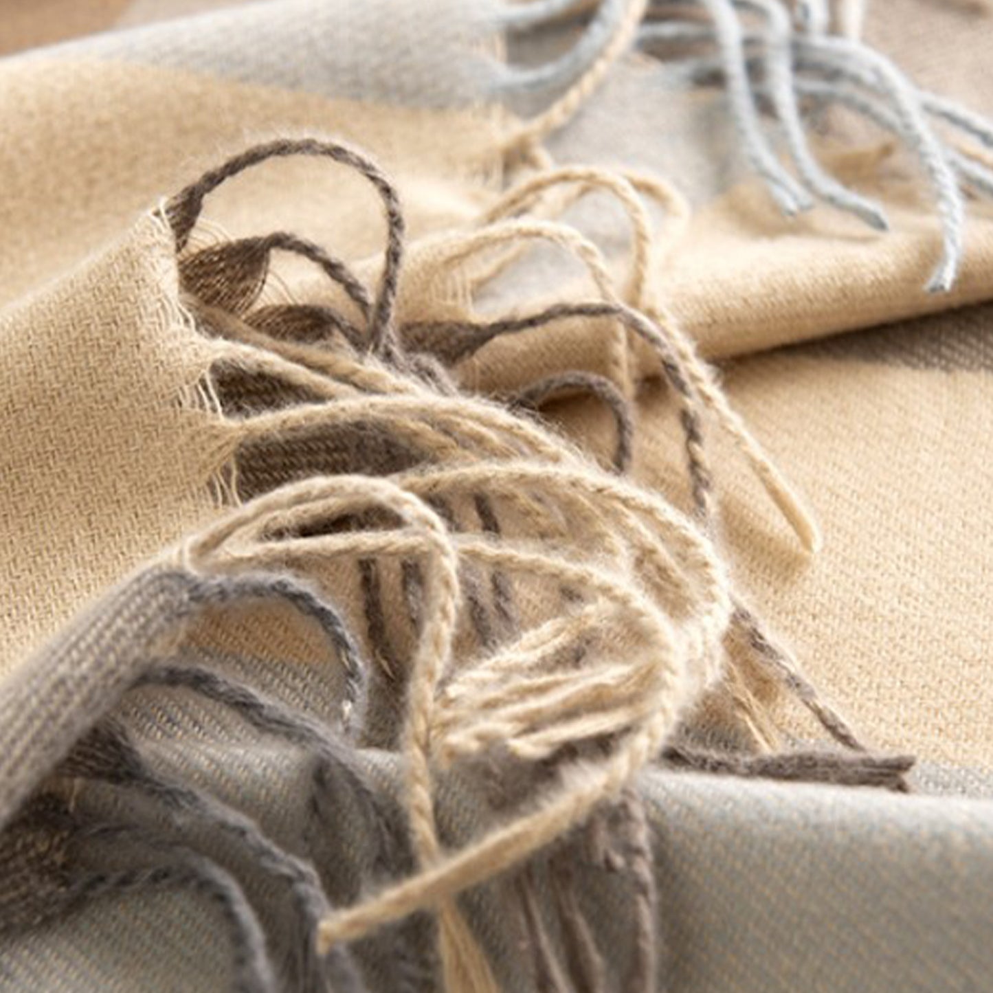 Classic Oversized Plaid Scarf with Tassel Trim Wrap Warm Shawl - 71IN¡Á27IN