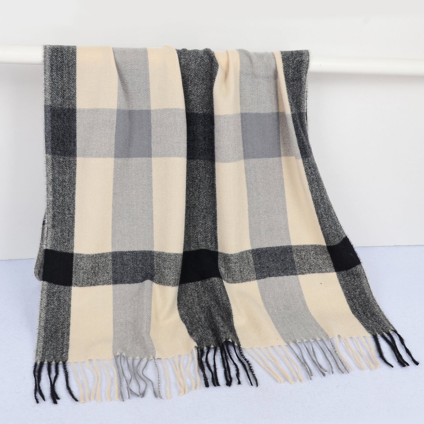 Classic Oversized Plaid Scarf with Tassel Trim Wrap Warm Shawl - 71IN¡Á27IN