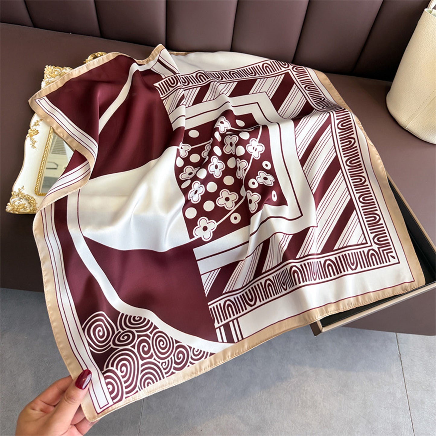 Satin Square Scarf with Elegant Print Design for Neck and Hair Accessories - 27.5IN¡Á27.5IN