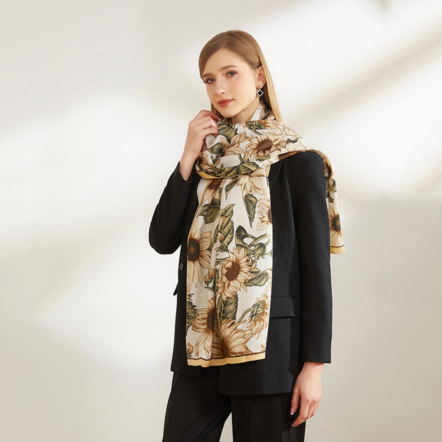 Sunflower Print Velvet Feel Autumn Winter Scarf with Warm Soft Texture - 71IN¡Á27N