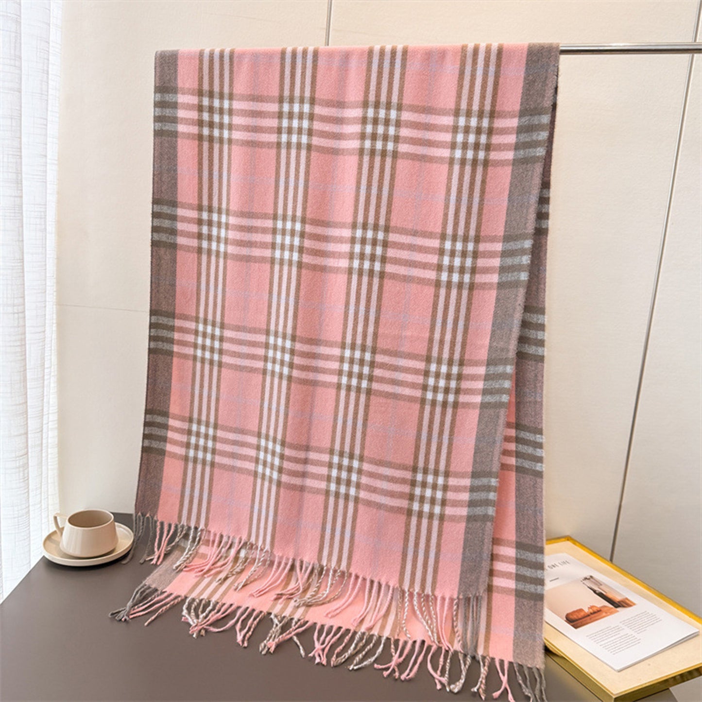 Classic Plaid Cashmere-Feel Scarf with Fringed Edges 78.5¡Á24 Inches