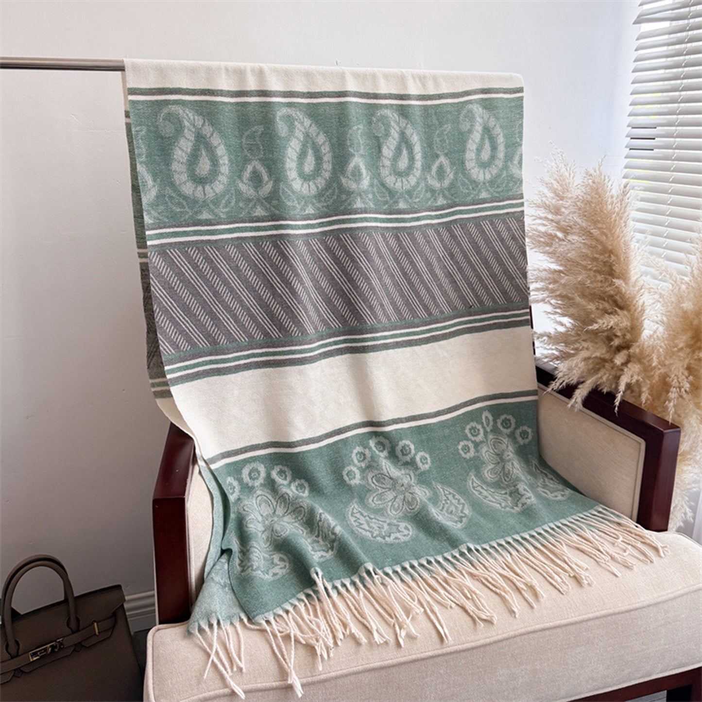Scarf with Jacquard Geometric and Paisley Pattern Fringe Design 78.5¡Á27.5 Inches