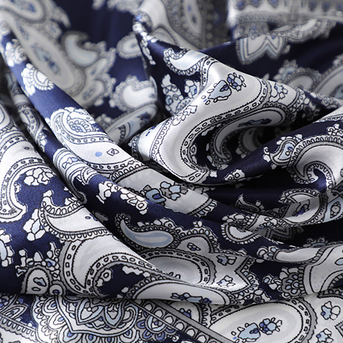 Satin Square Scarf with Classic Paisley Print 23.6¡Á23.6 Inches