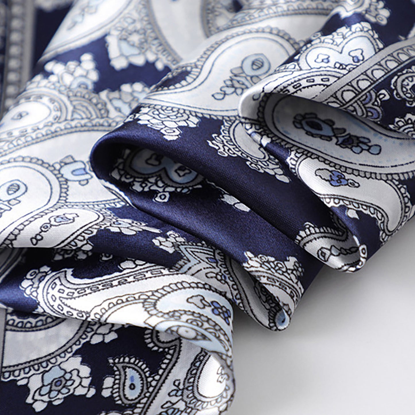 Satin Square Scarf with Classic Paisley Print 23.6¡Á23.6 Inches