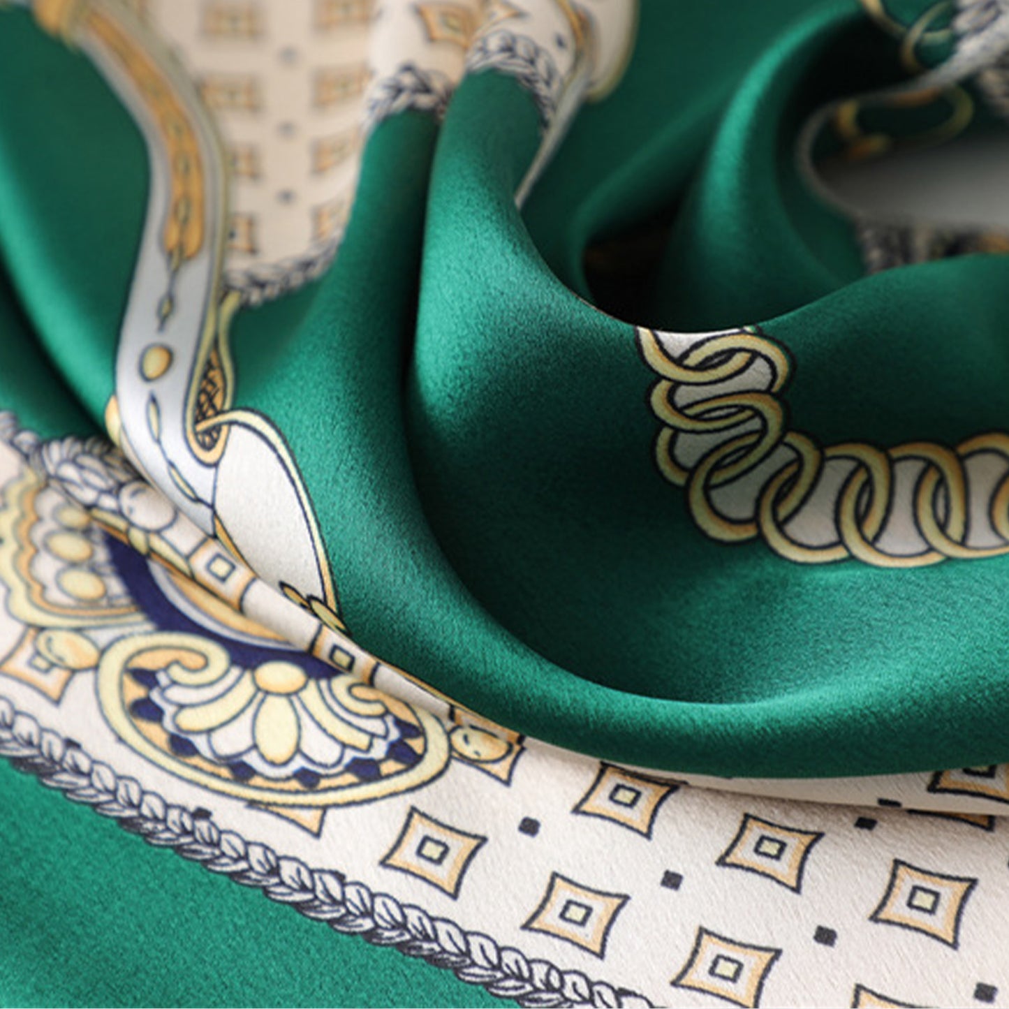 Baroque Print Satin Scarf with Glossy Finish 20¡Á20 Inches