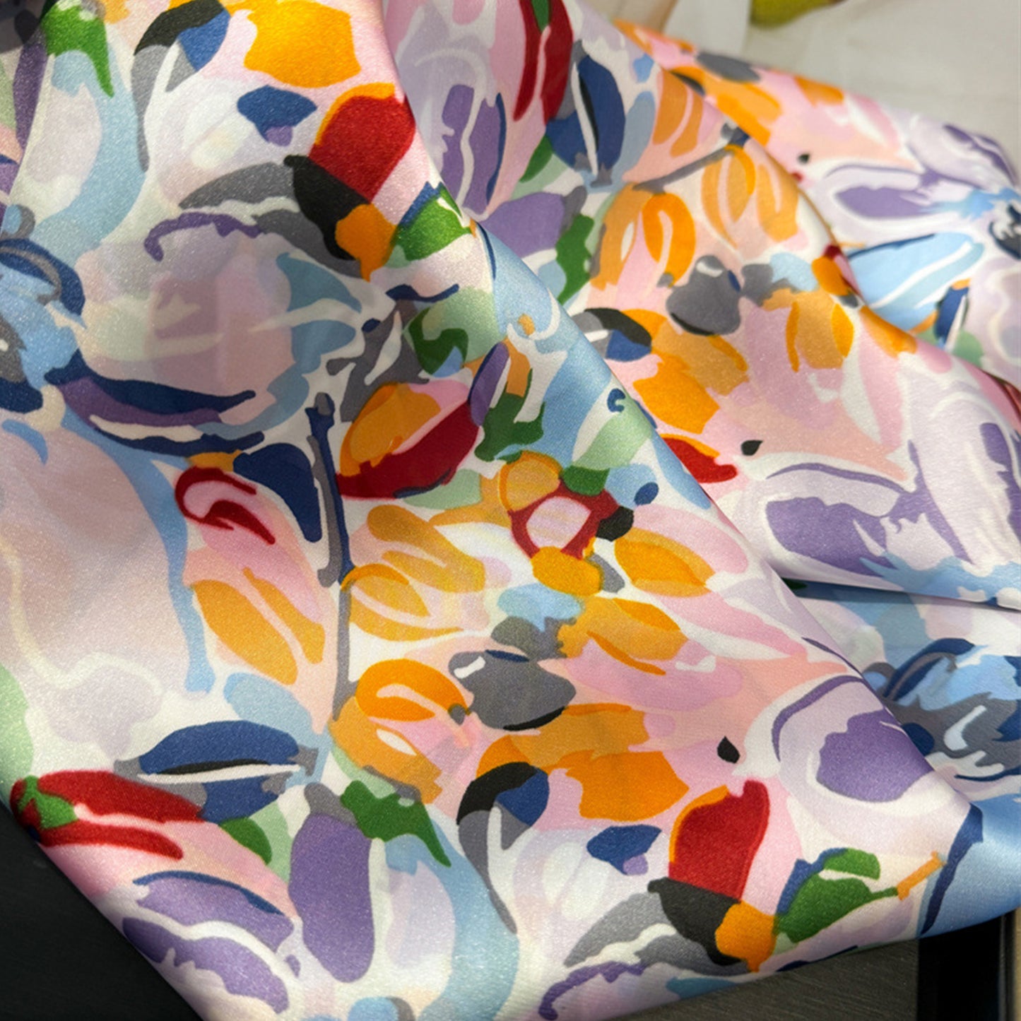 Abstract Floral Scarf with Vibrant Watercolor Print 27¡Á27 Inches