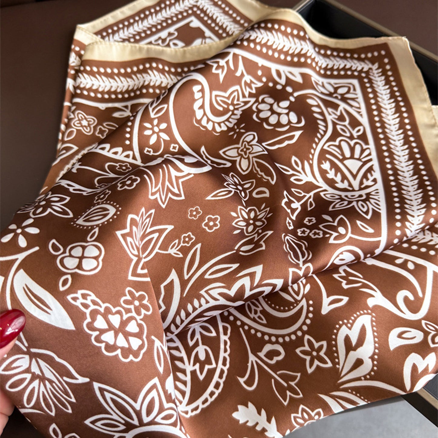Satin Scarf with Classic Paisley Print 27¡Á27 Inches
