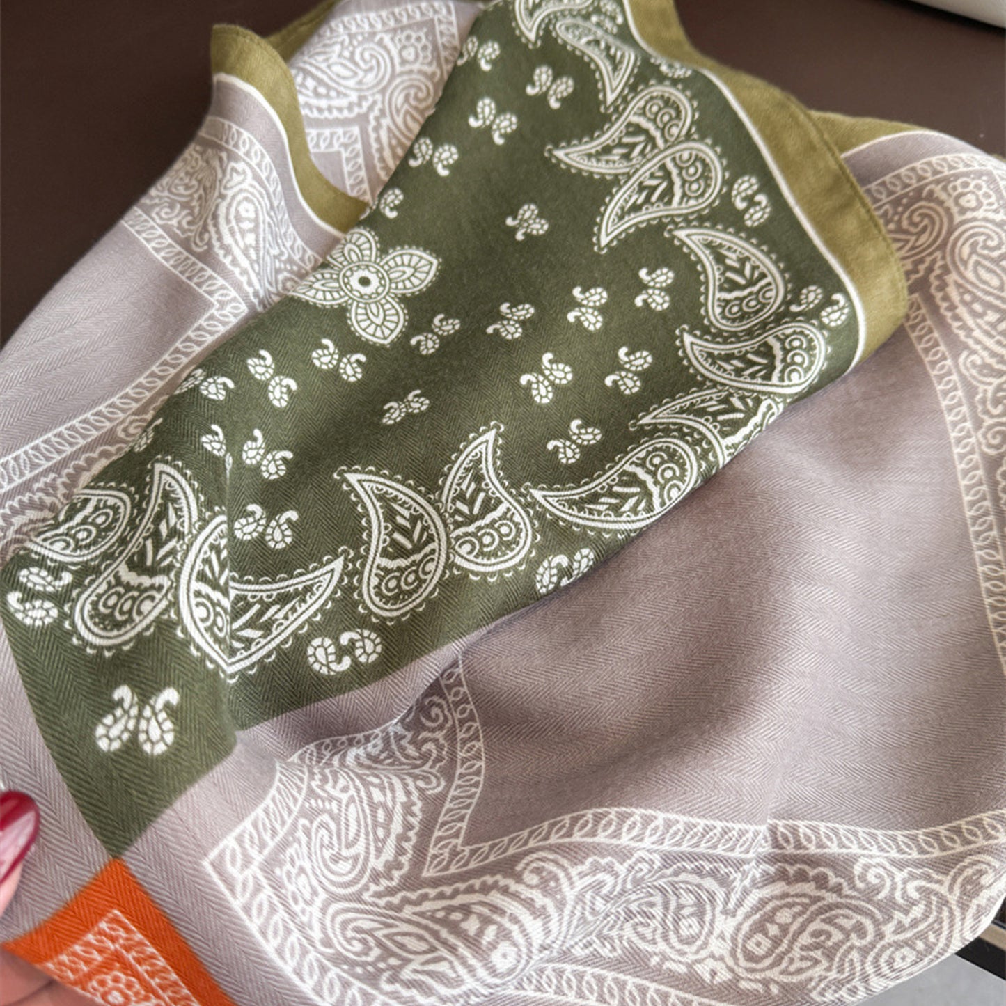 Faux Velvet Scarf with Multi-Tone Bandana Patchwork Print 27¡Á27 Inches