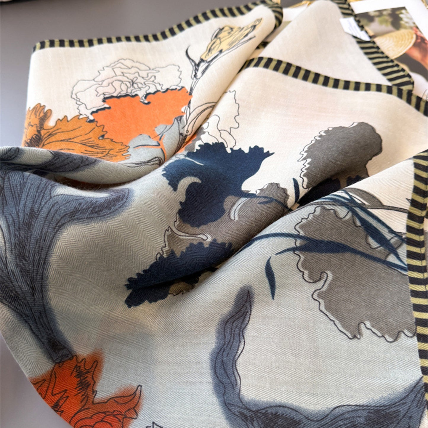 Floral Print Cotton Linen Feel Square Scarf 26.5¡Á26.5 Inches