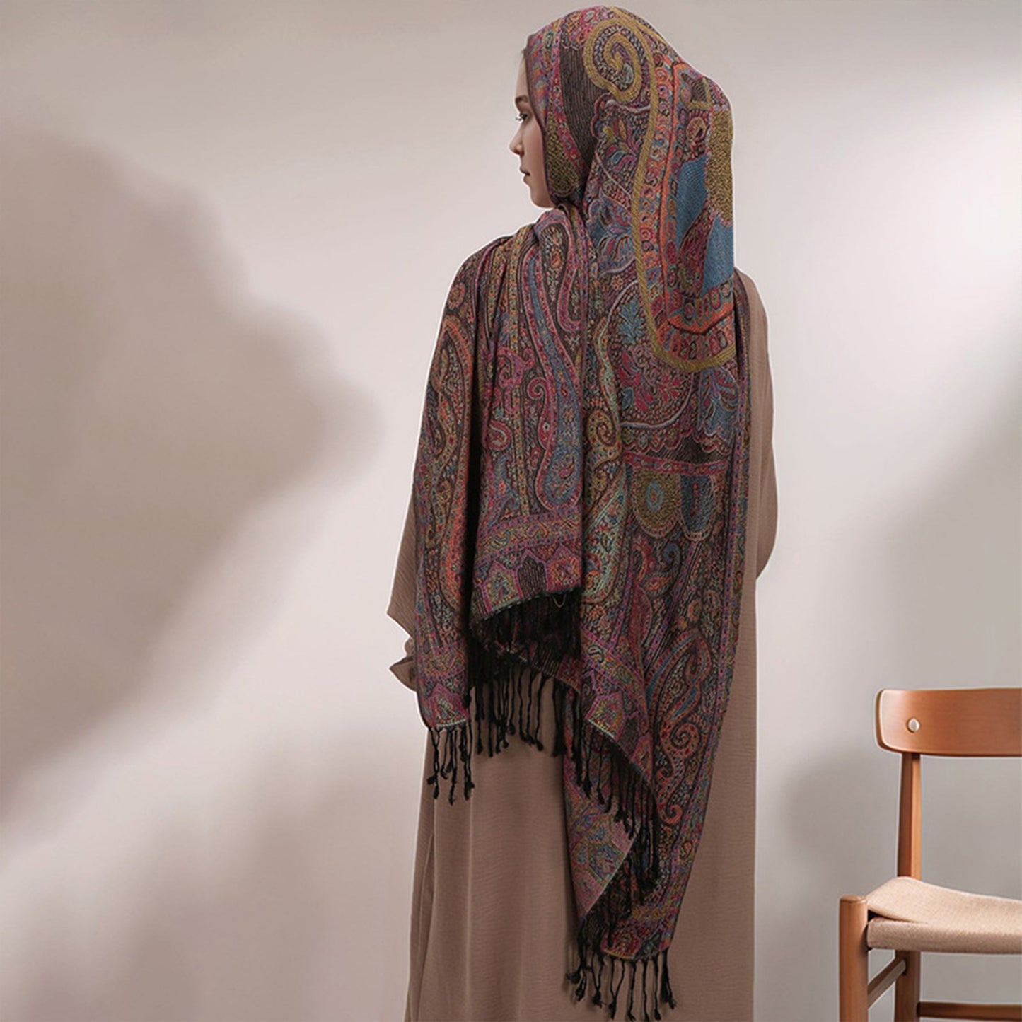 Soft Paisley Wrap Shawl with Fringe Lightweight Warm Oversized Scarf 72.5¡Á28 Inches