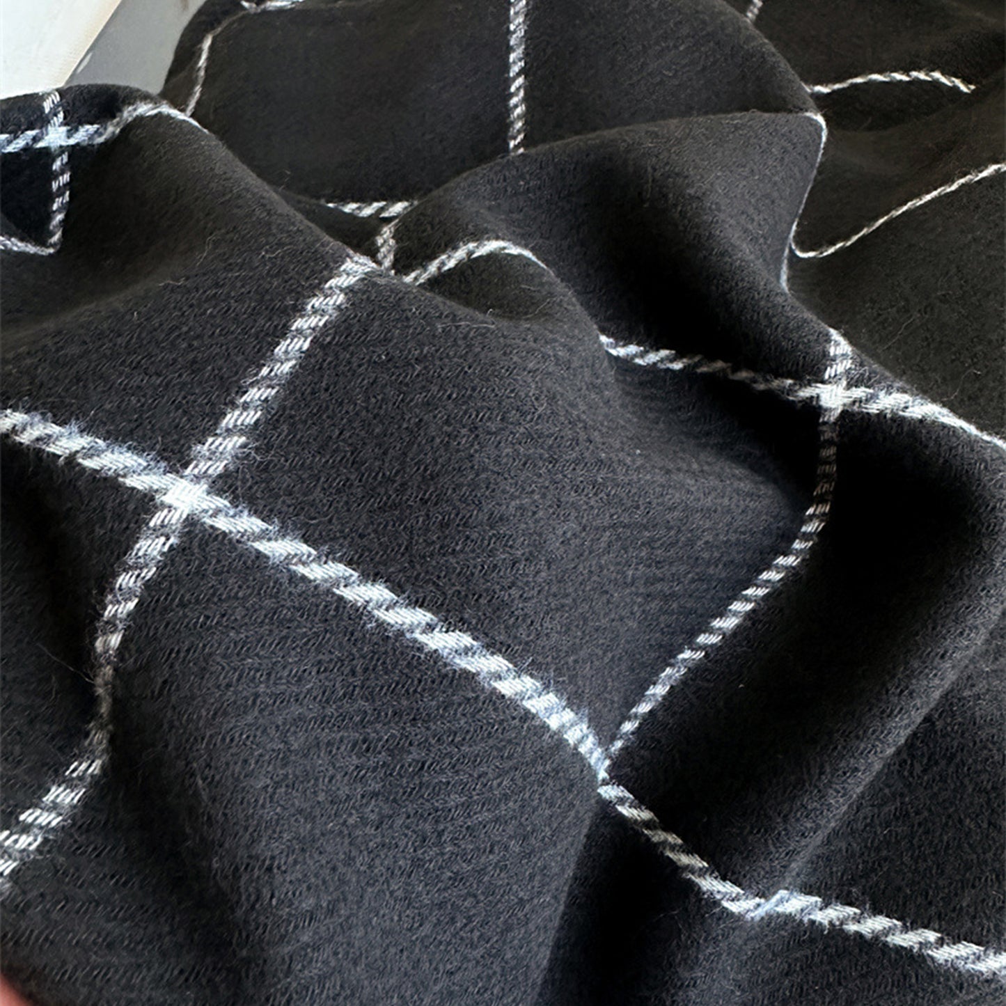 Plaid Winter Scarf Soft Warm Woven Long Shawl with Fringe Edges 78.5¡Á23.5 Inches