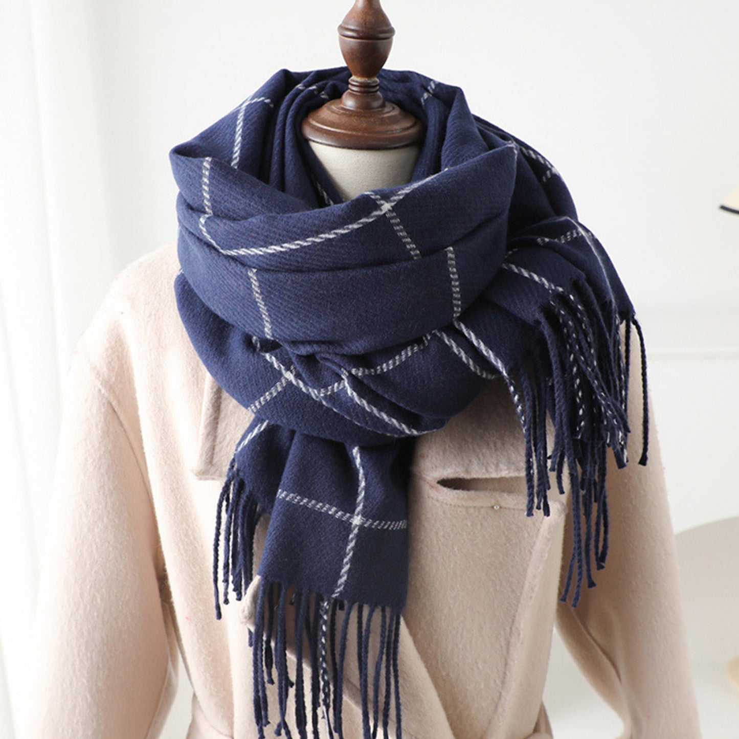 Plaid Winter Scarf Soft Warm Woven Long Shawl with Fringe Edges 78.5¡Á23.5 Inches