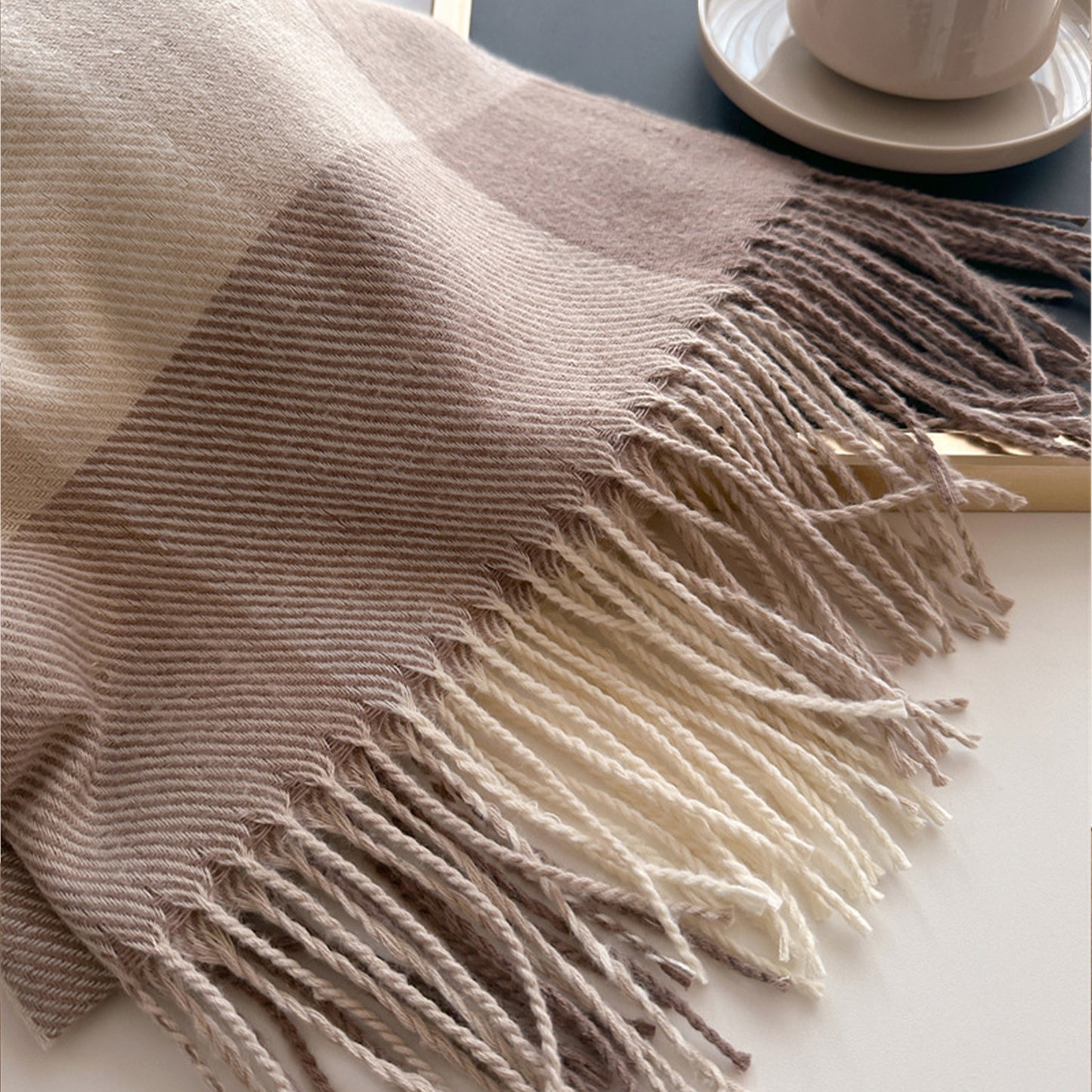 Soft Plaid Oversized Scarf with Cozy Woven Texture and Fringe Hem 78.5¡Á26 Inches
