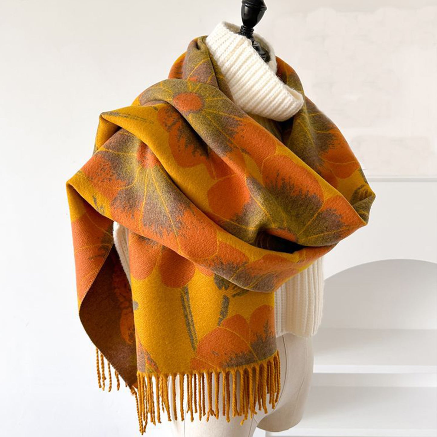 Floral Pattern Soft Jacquard Scarf with Twisted Fringe Trim 78.5¡Á25.5 Inches