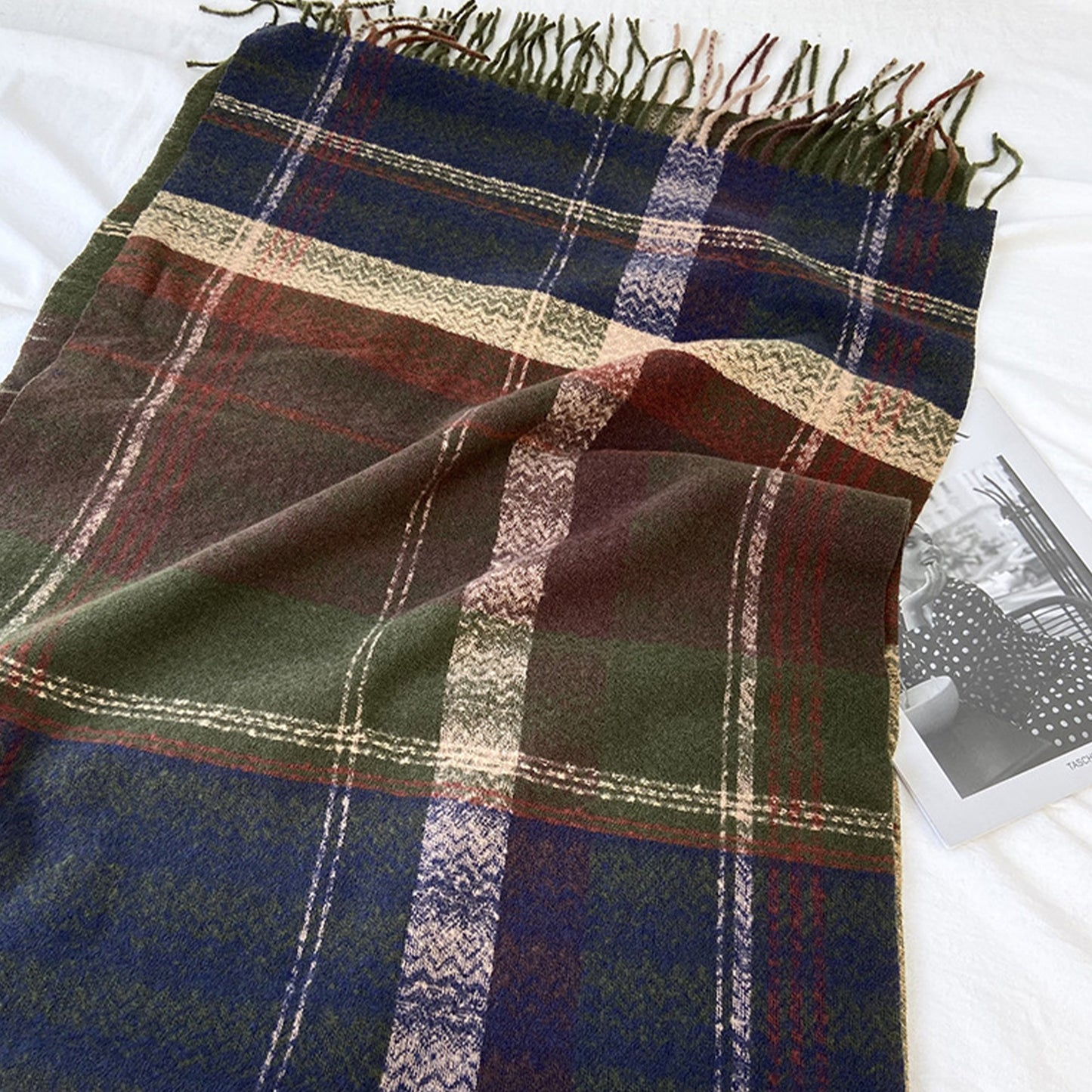 Plaid Pattern Soft Woven Winter Scarf with Cozy Texture 71¡Á24.8 Inches