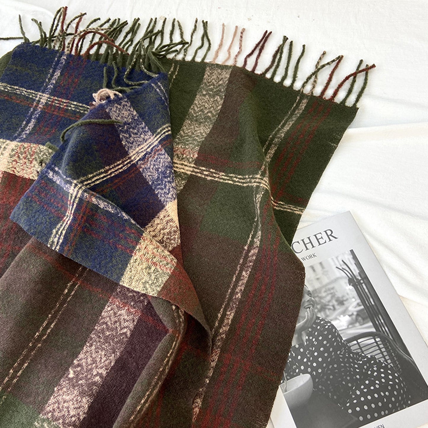 Plaid Pattern Soft Woven Winter Scarf with Cozy Texture 71¡Á24.8 Inches