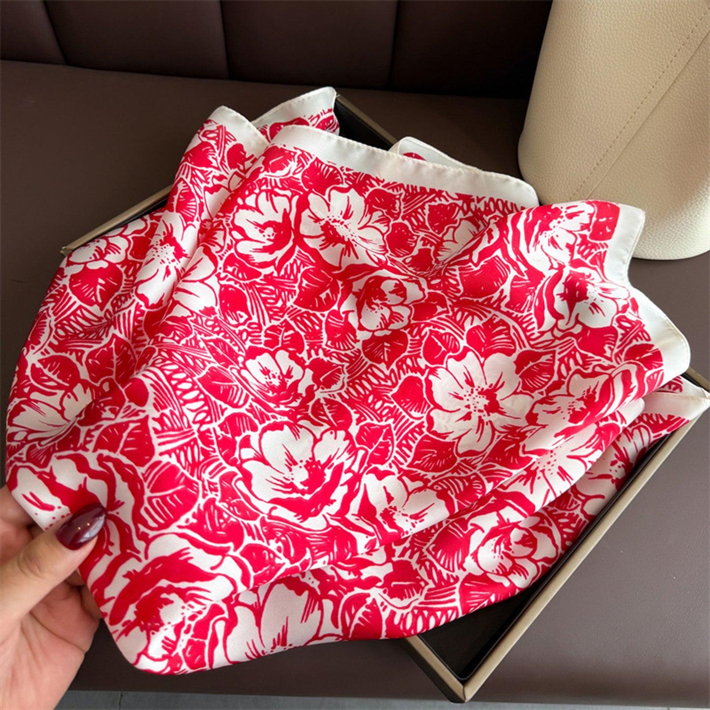 Floral Print Satin Square Scarf Lightweight Soft Neck Hair Accessory 27.5¡Á27.5 Inches