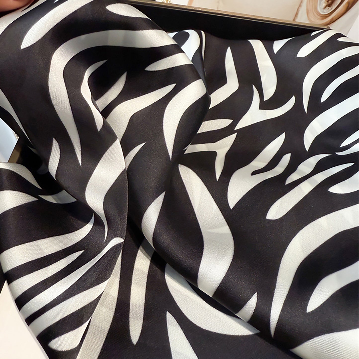 Womens Zebra Print Square Scarf Soft Fashion Accessory 27.5¡Á27.5inches
