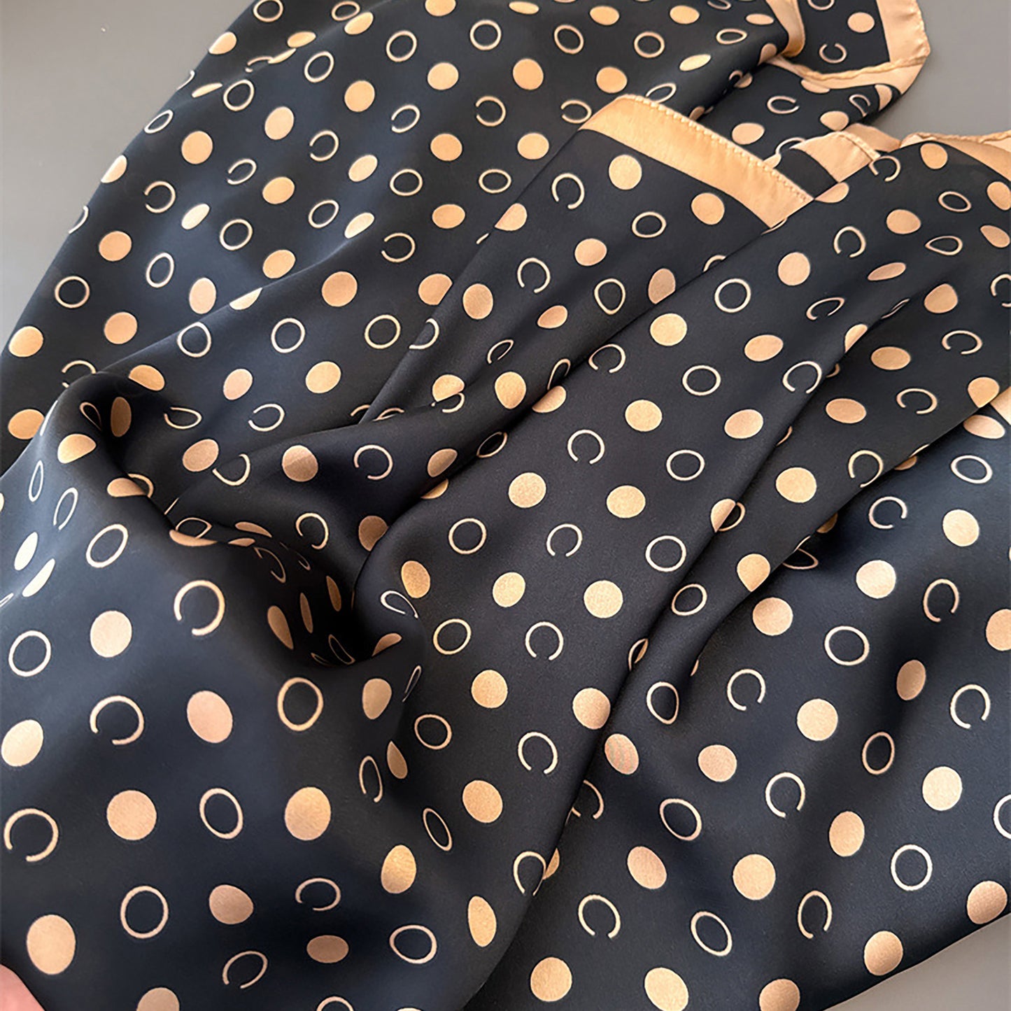 Satin Polka Dot Square Scarf with Contrast Border 35.4¡Á35.4inches