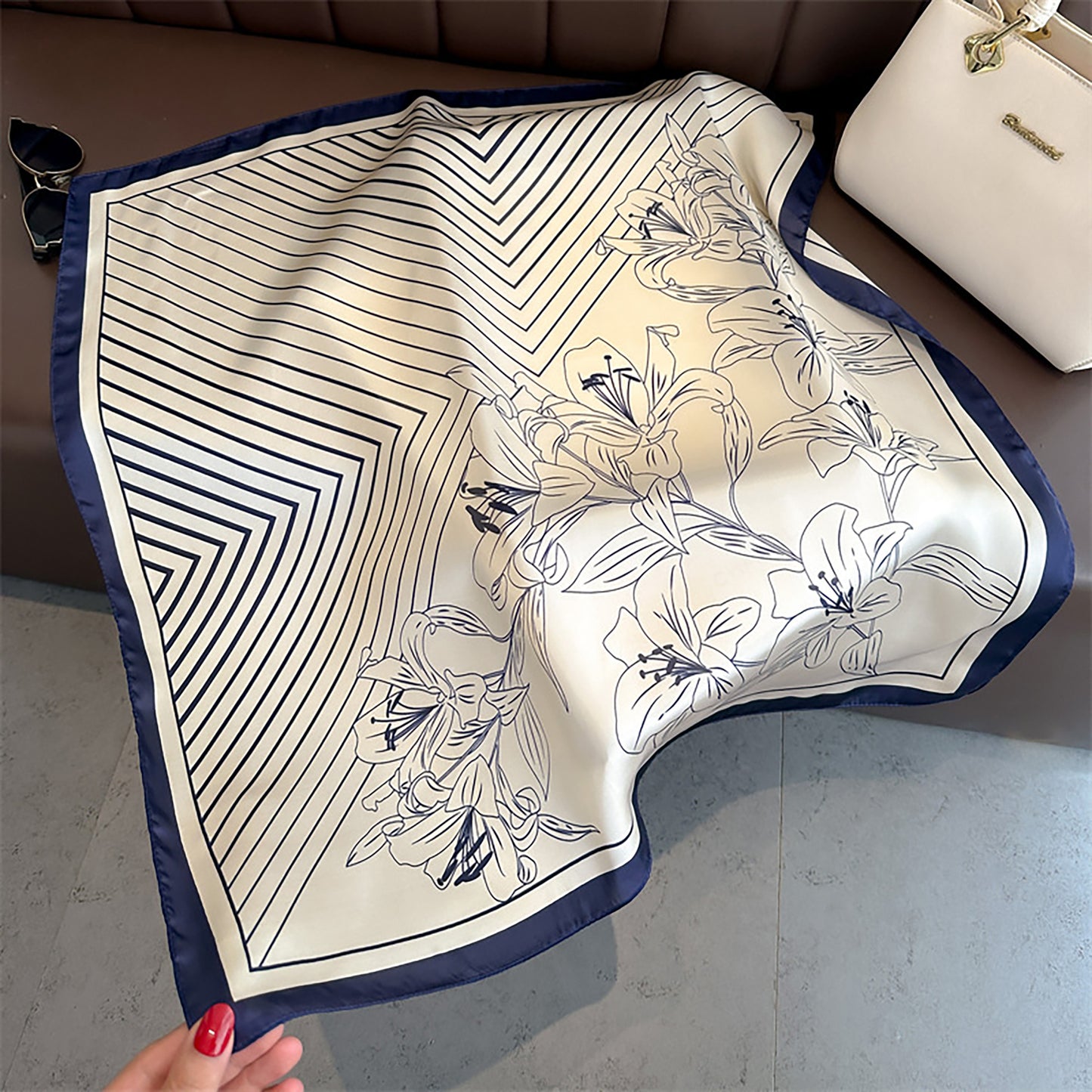 Womens Satin Square Scarf with Modern Floral Line Art 27.5¡Á27.5inches
