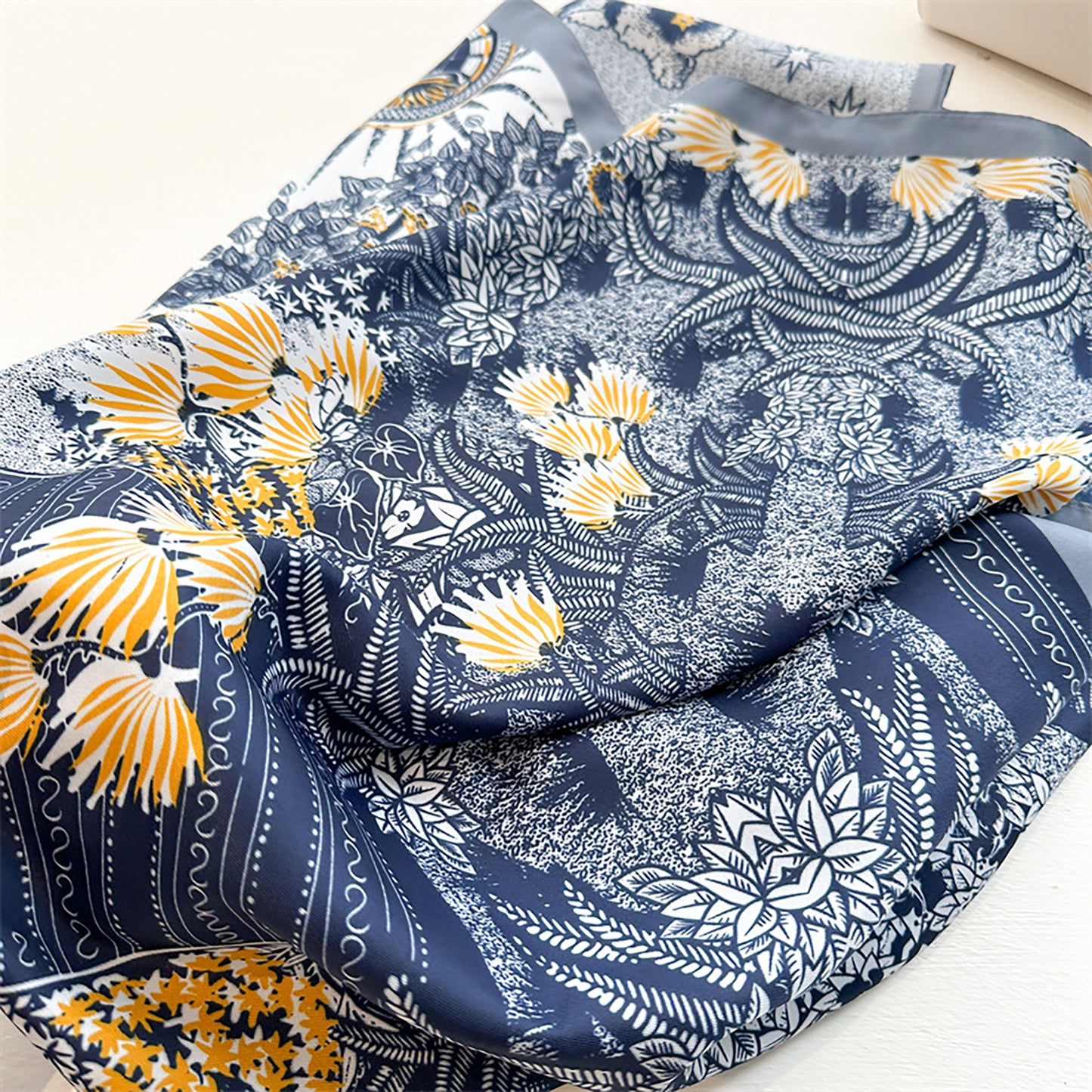 Womens Satin Square Scarf with Vintage Floral Print 35.4¡Á35.4inches