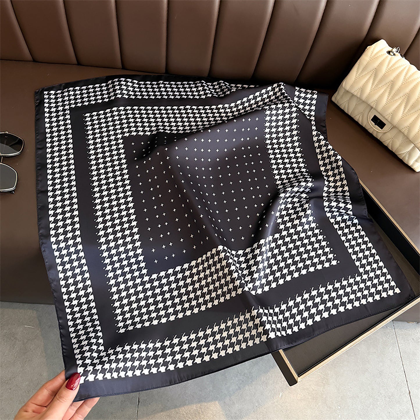 Women Satin Square Scarf with Houndstooth Print Fashion Accessory 27.5¡Á27.5inches