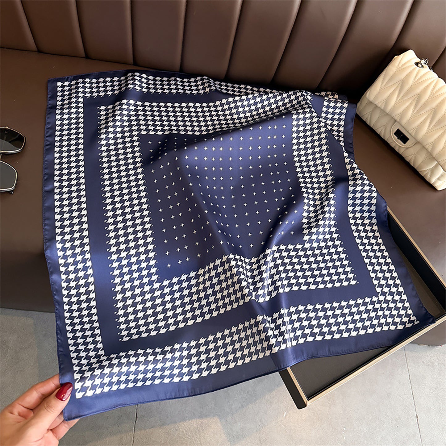 Women Satin Square Scarf with Houndstooth Print Fashion Accessory 27.5¡Á27.5inches