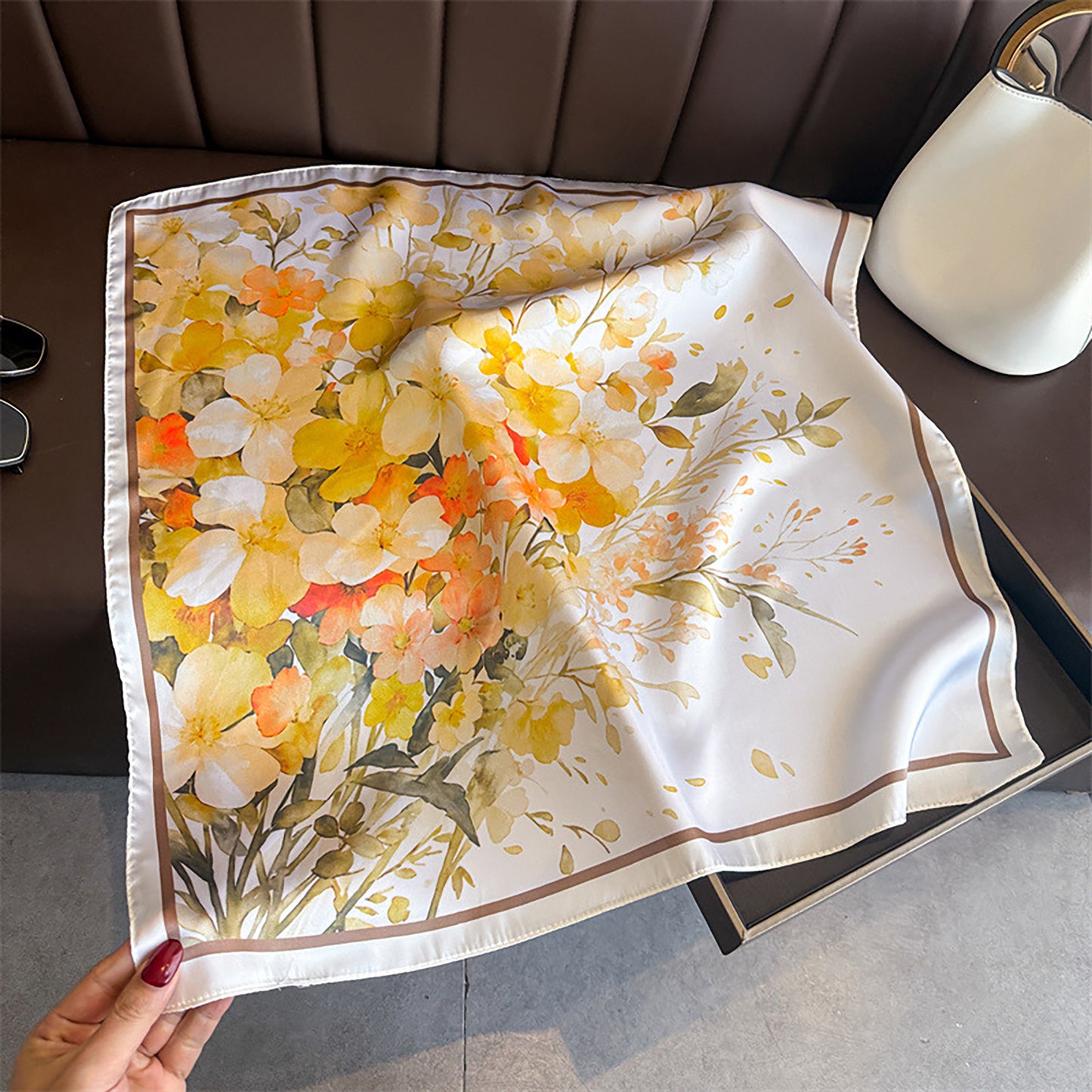 Premium Satin Floral Scarf Lightweight Square Neck Scarf for Women Accessory 27.5¡Á27.5inches