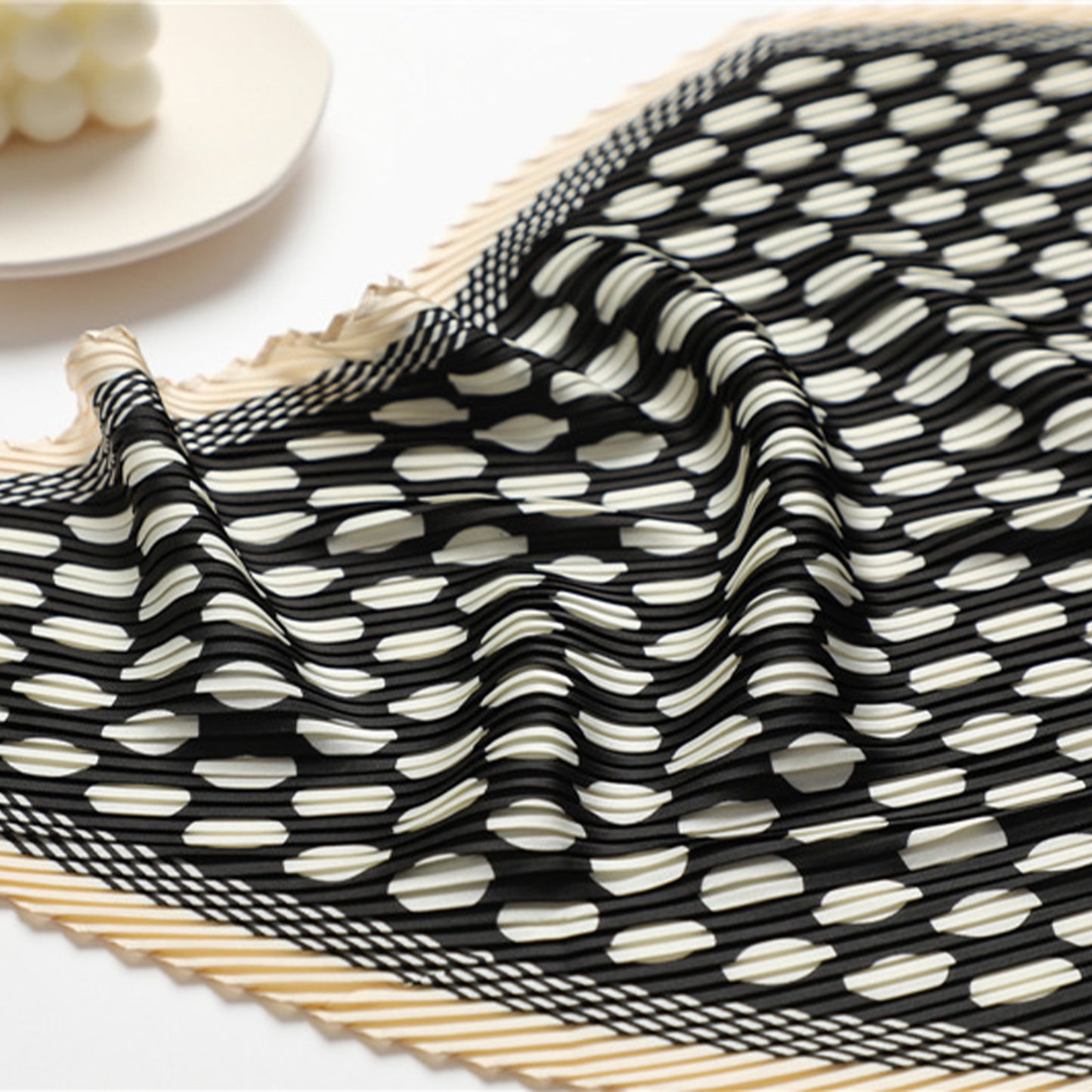 Pleated Polka Dot Square Scarf Elegant Geometric Print Neck Wrap