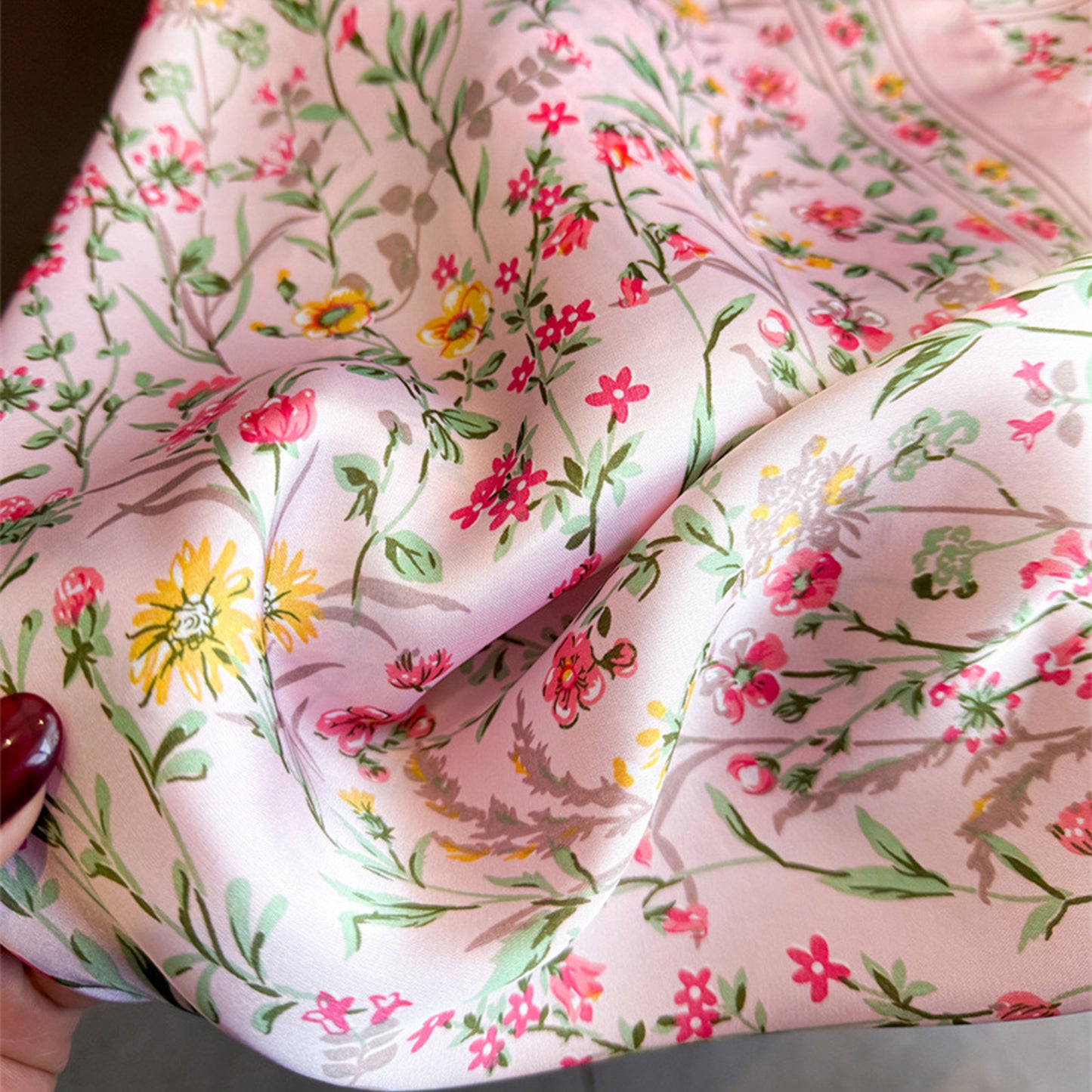 Floral Print Square Scarf Elegant Lightweight Fashion Neck Wrap