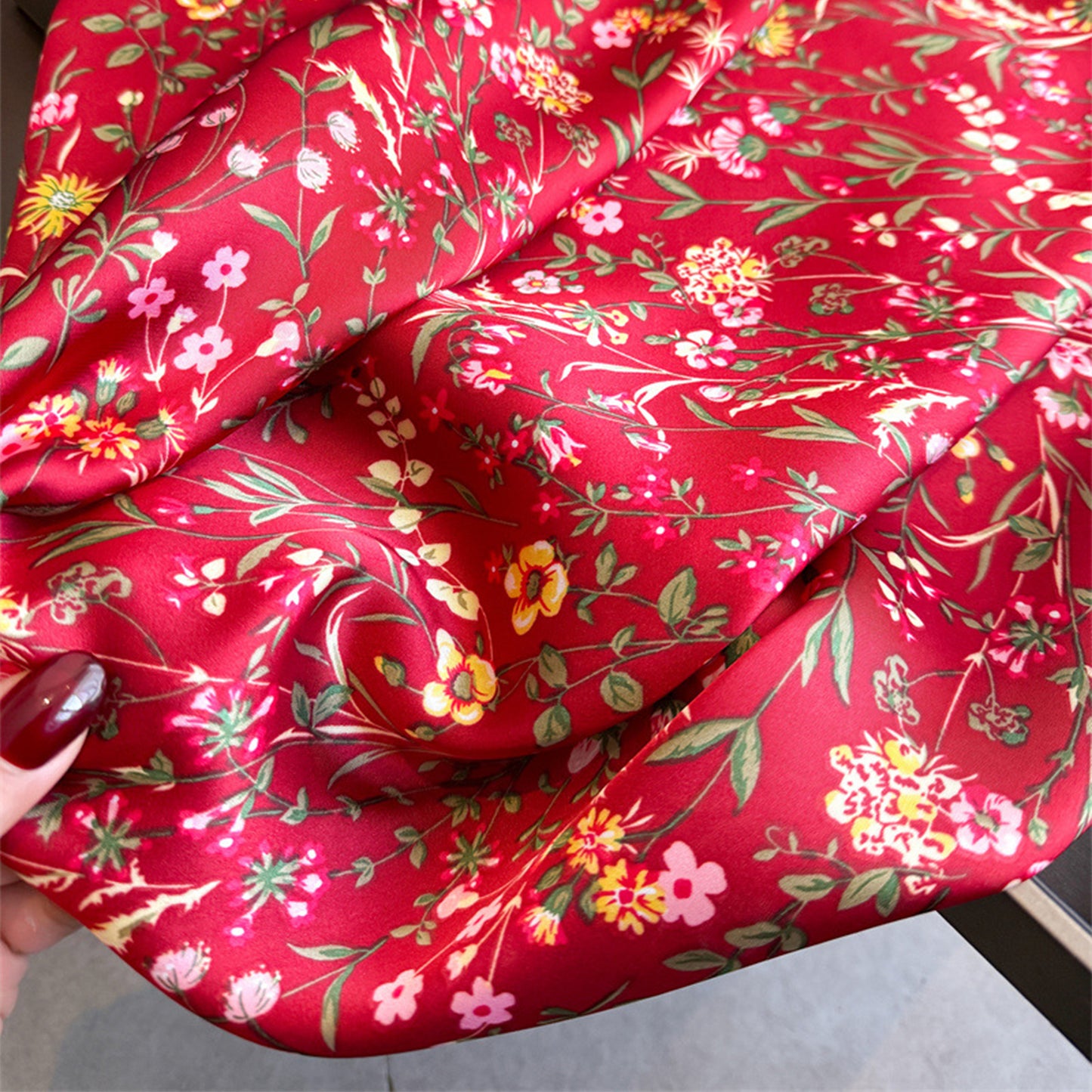 Floral Print Square Scarf Elegant Lightweight Fashion Neck Wrap