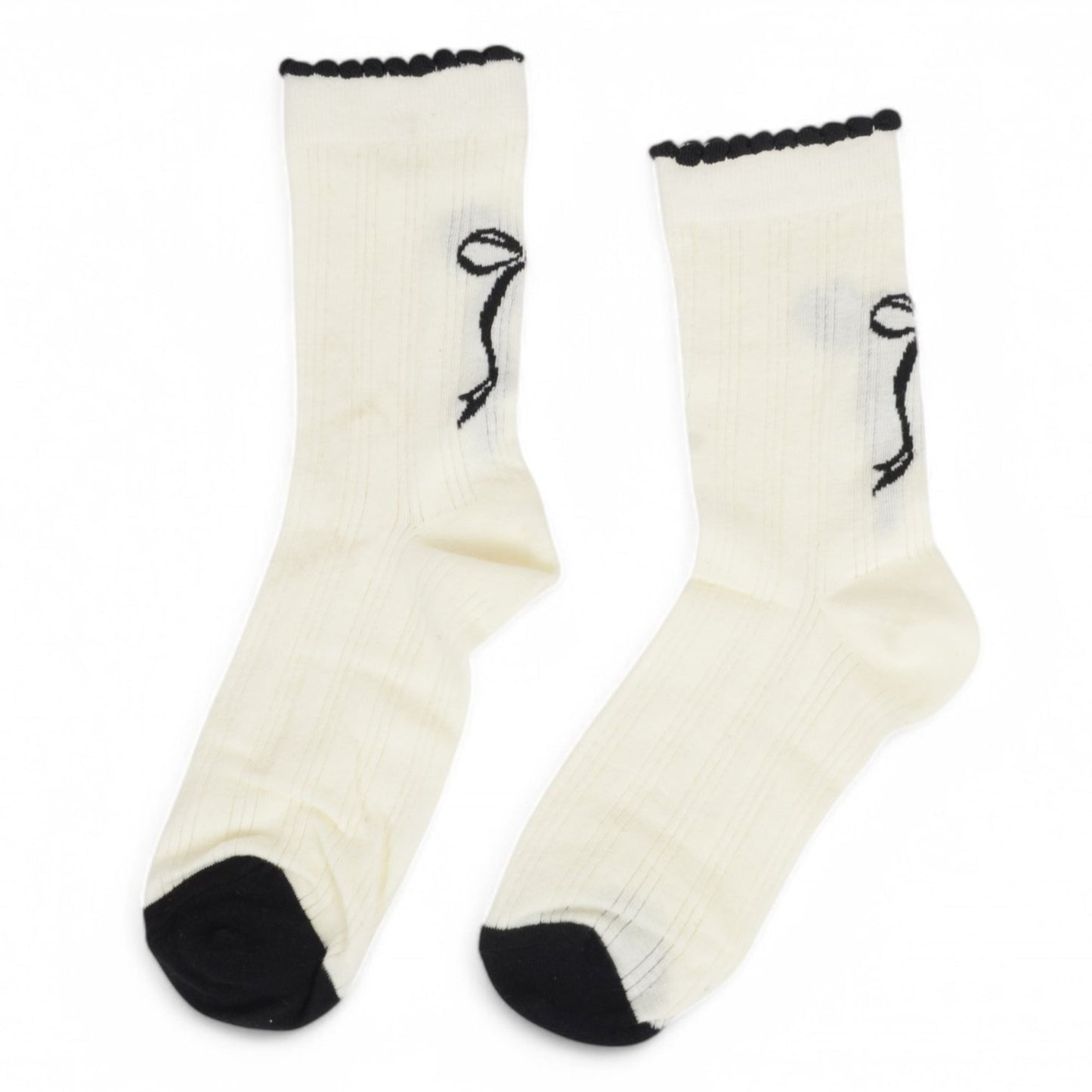 2-Pack Bow Pattern Crew Socks with Scalloped Trim and Contrast Details