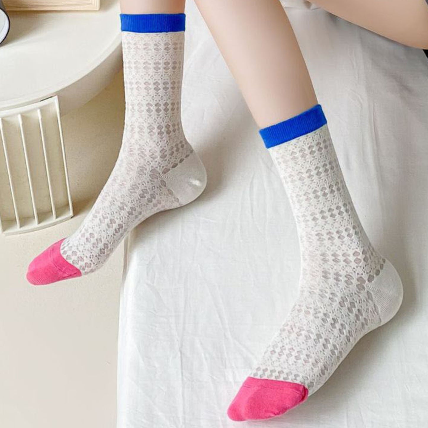 Women's Textured Knit Crew Socks with Color Block Cuffs and Toe Accents