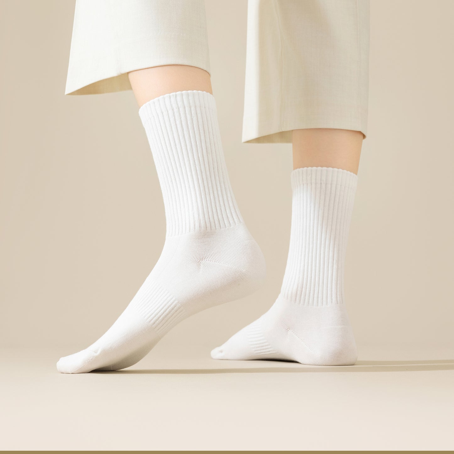 Women's Four seasons Dopamine Style Socks Solid Color for Stability and Comfort 2Pairs- One Size Fits Most,