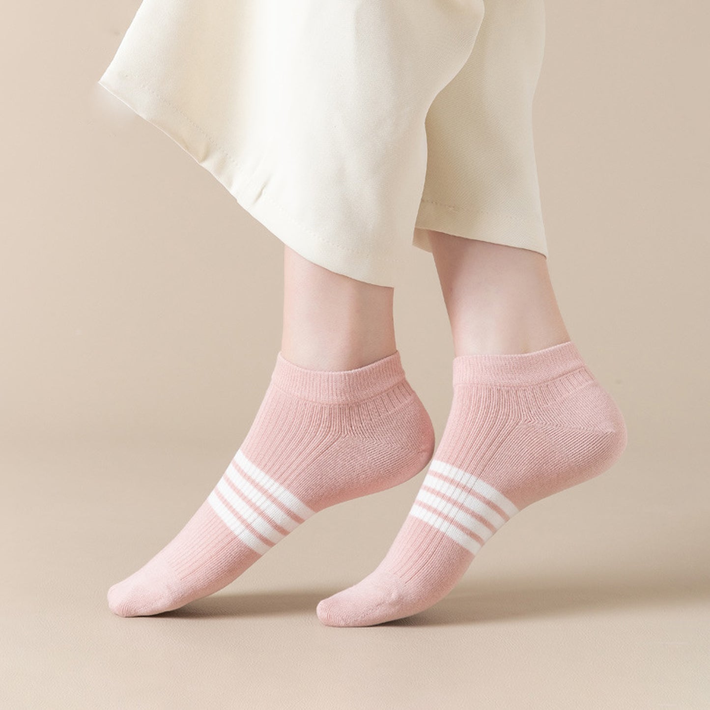 Women's Ankle Socks Wicking Non Slip Cotton for Casual Stability and Comfort 2 Pairs - One Size Fits Most