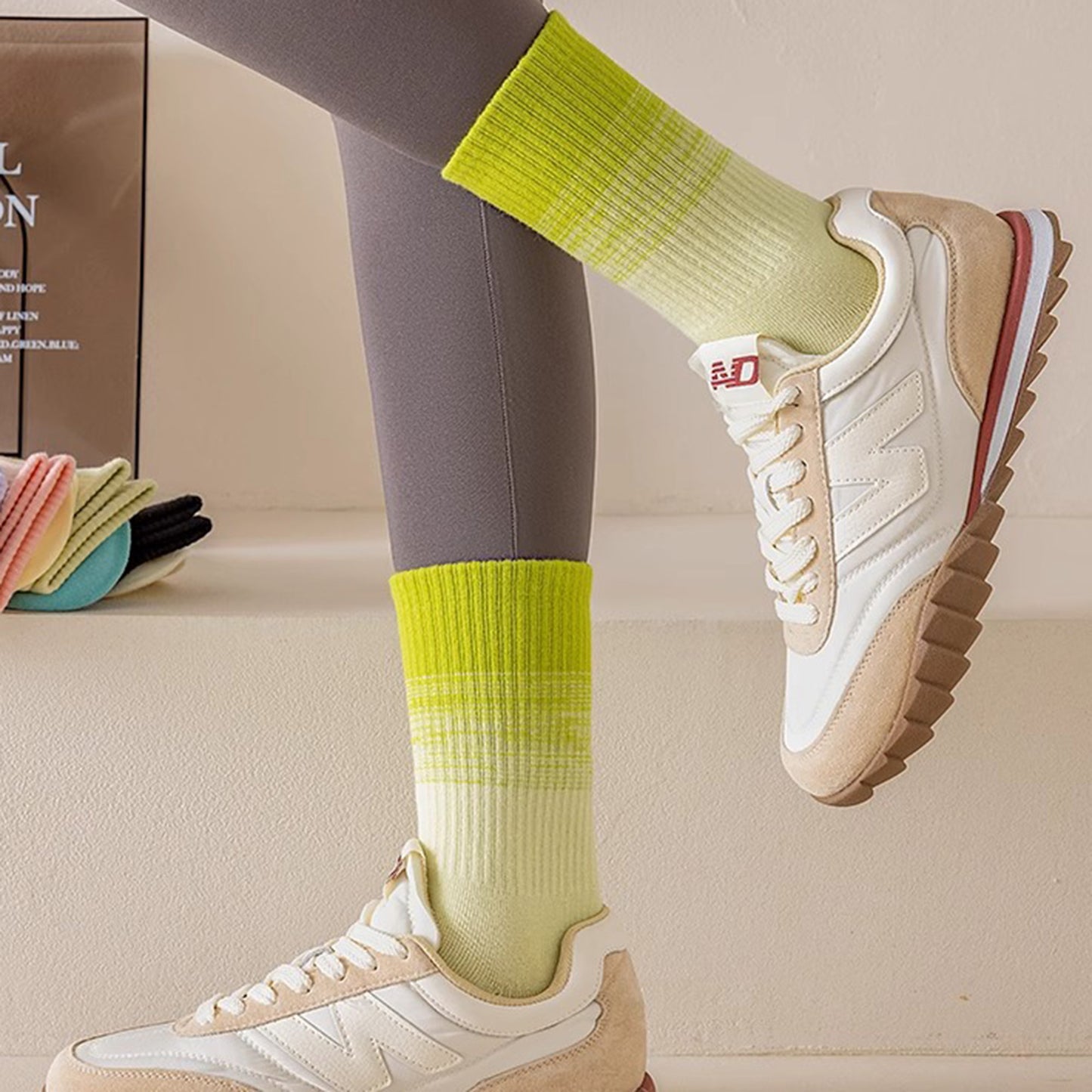 Women's Gradient Crew Socks 3-Pack Soft Stretch Knit Comfortable Stylish Everyday Wear