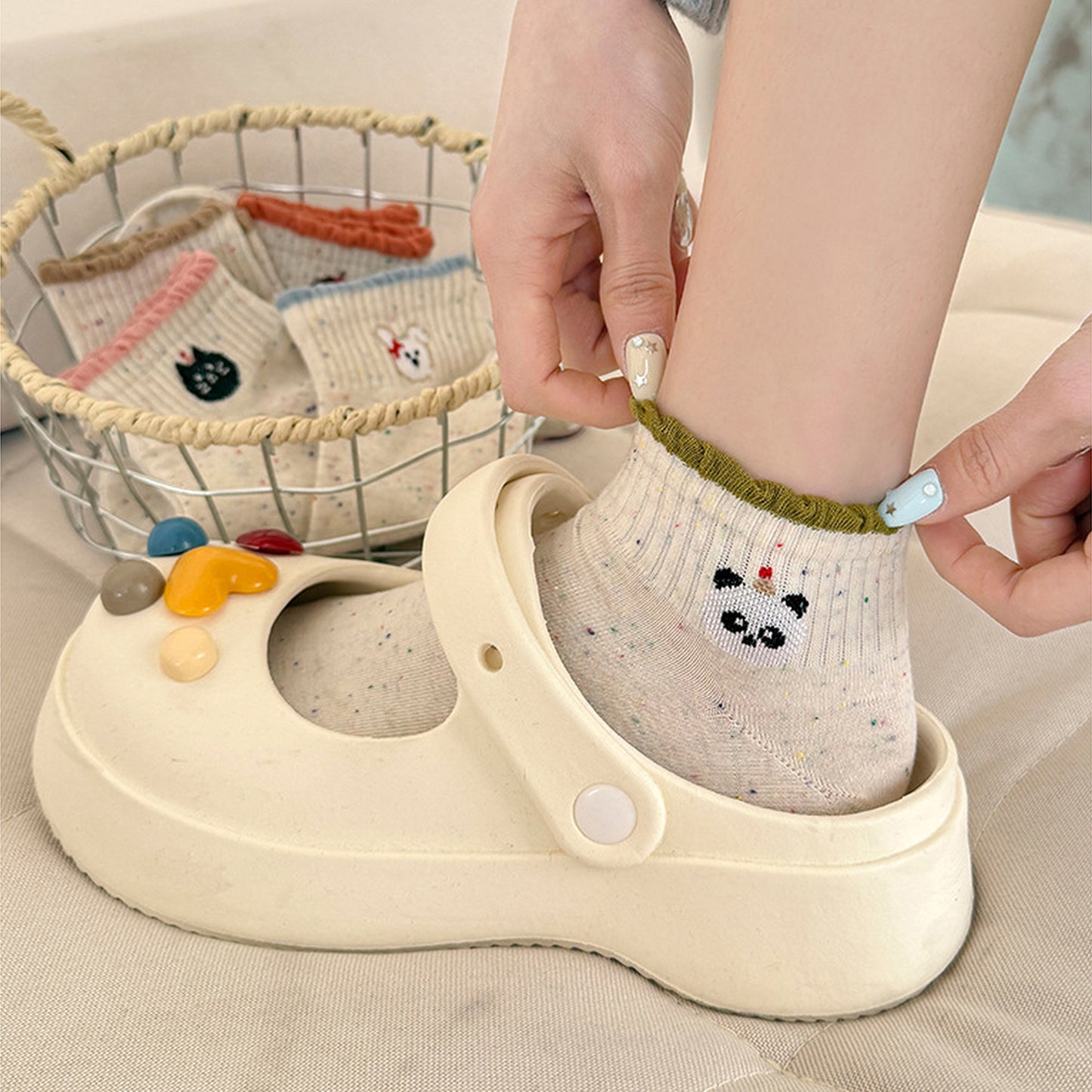 Cute Bear Embroidered Speckled Ankle Socks 6pk