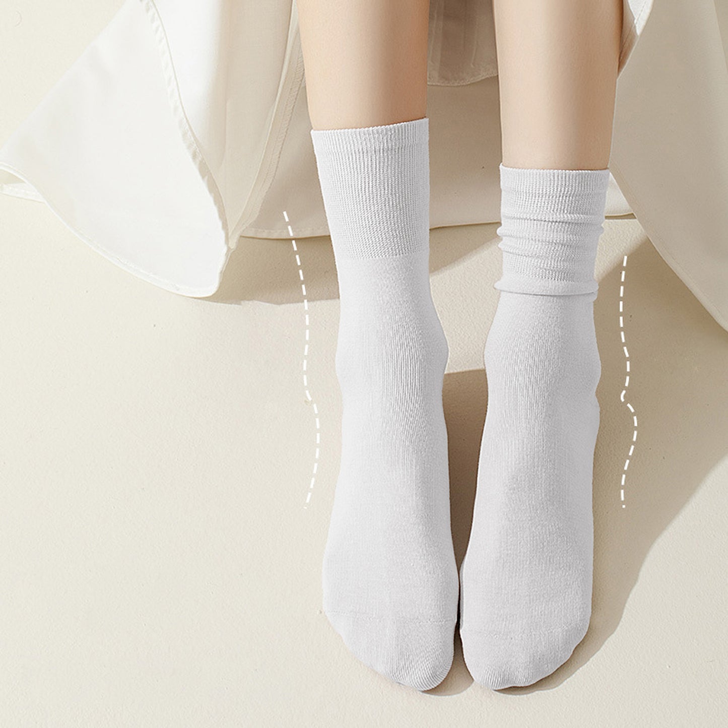 Soft White Slouchy Ankle Socks 6pk