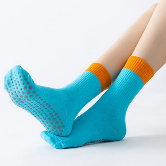 Crew Grip Socks 2-Pack with Contrast Cuffs and Raised Textured Soles for Indoor Comfort