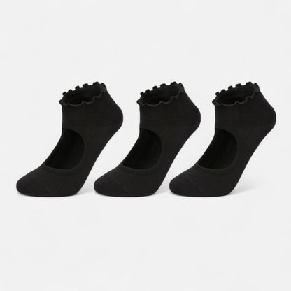3-Pack Non-Slip Ballet Cut Ankle Socks with Ruffled Trim and Grip Soles for Yoga or Daily Wear