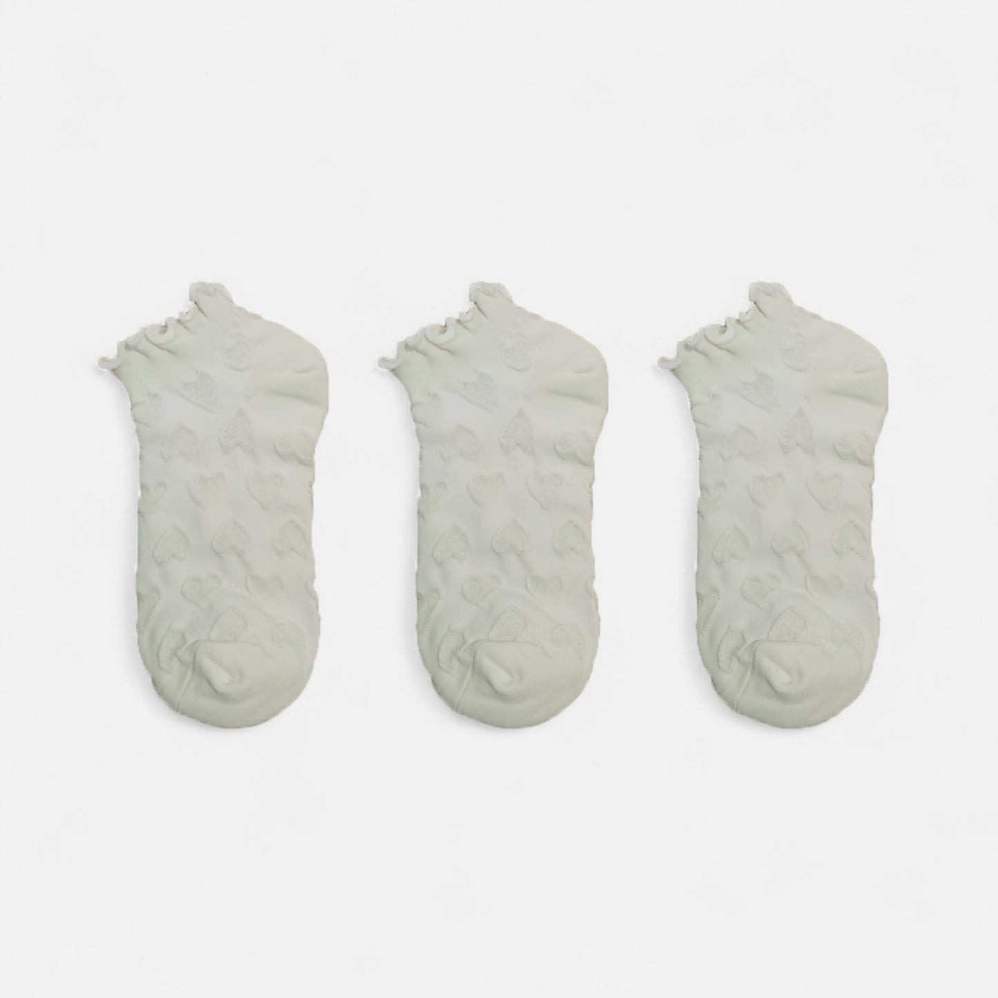 3-Pack Heart Knit Ankle Socks with Ruffle Trim and Soft Stretchy Fabric