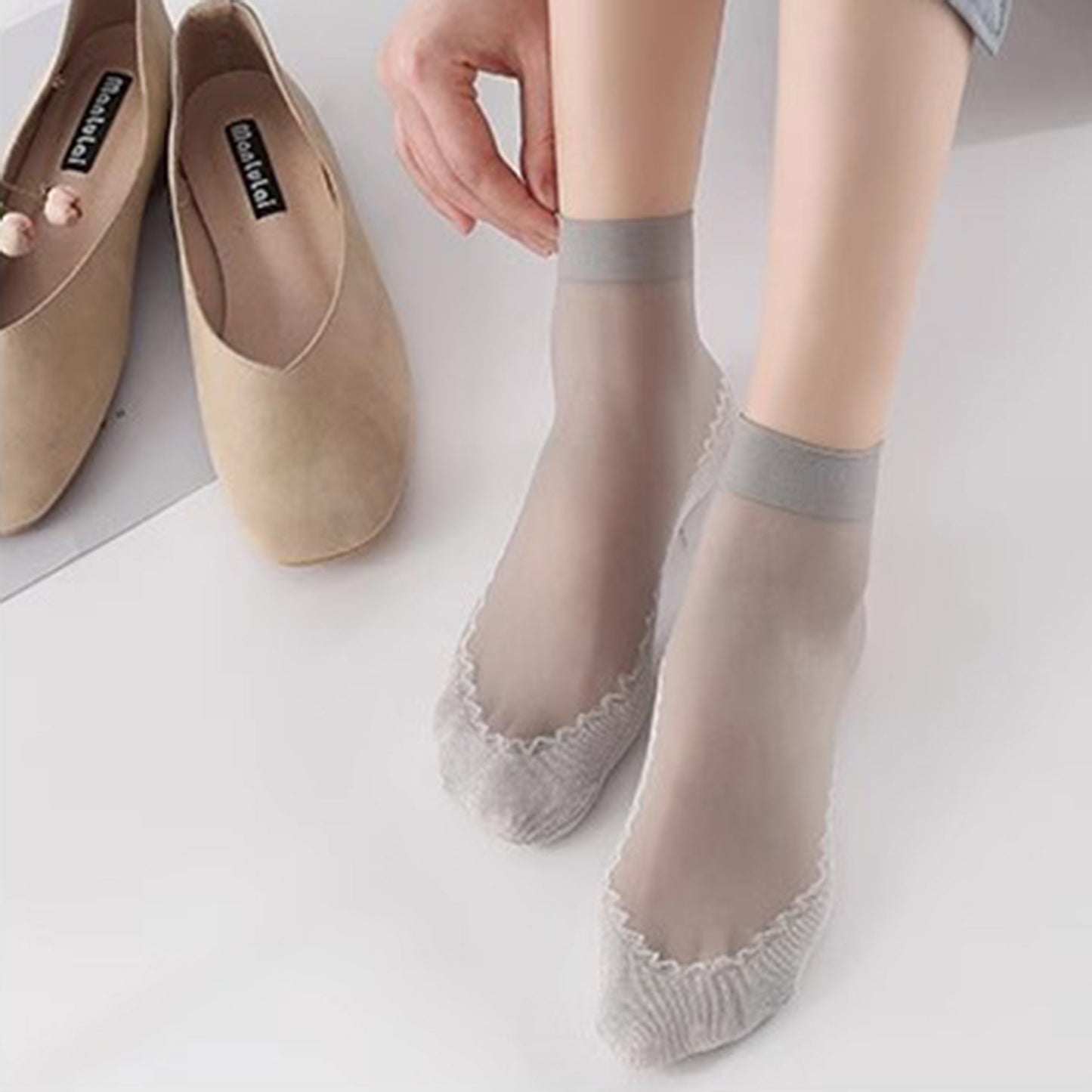 5-Pack Sheer No Show Liner Socks with Non-Slip Heel Grip Lightweight Invisible Design
