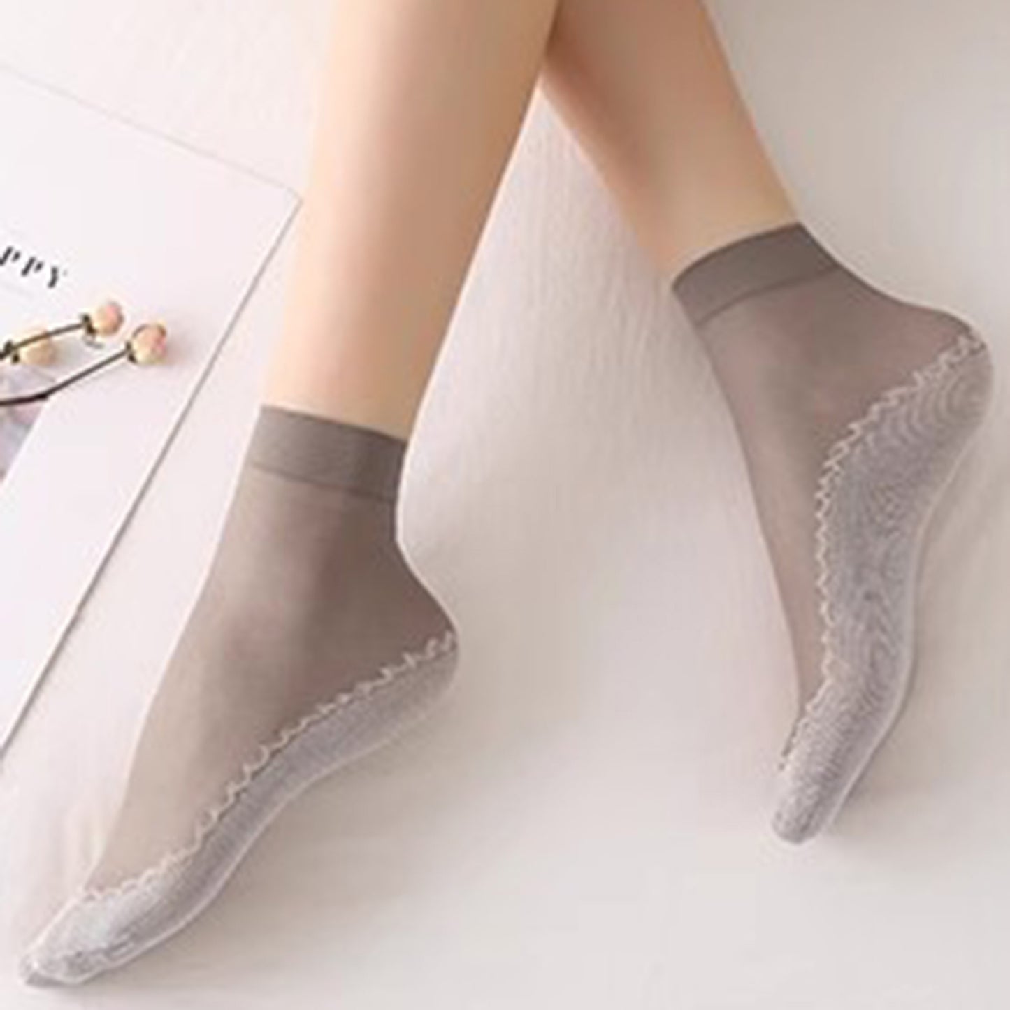 5-Pack Sheer No Show Liner Socks with Non-Slip Heel Grip Lightweight Invisible Design