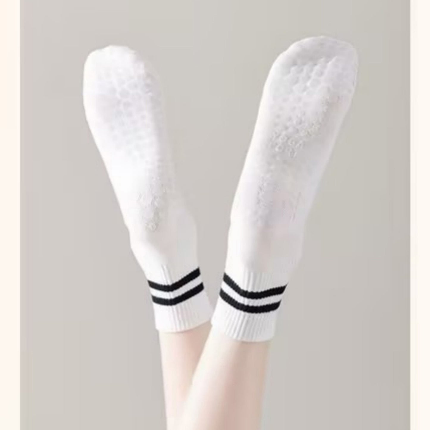 3-Pack Ankle Socks with Rubber Grips and Striped Ribbed Cuffs Soft Non-Slip Sporty Style