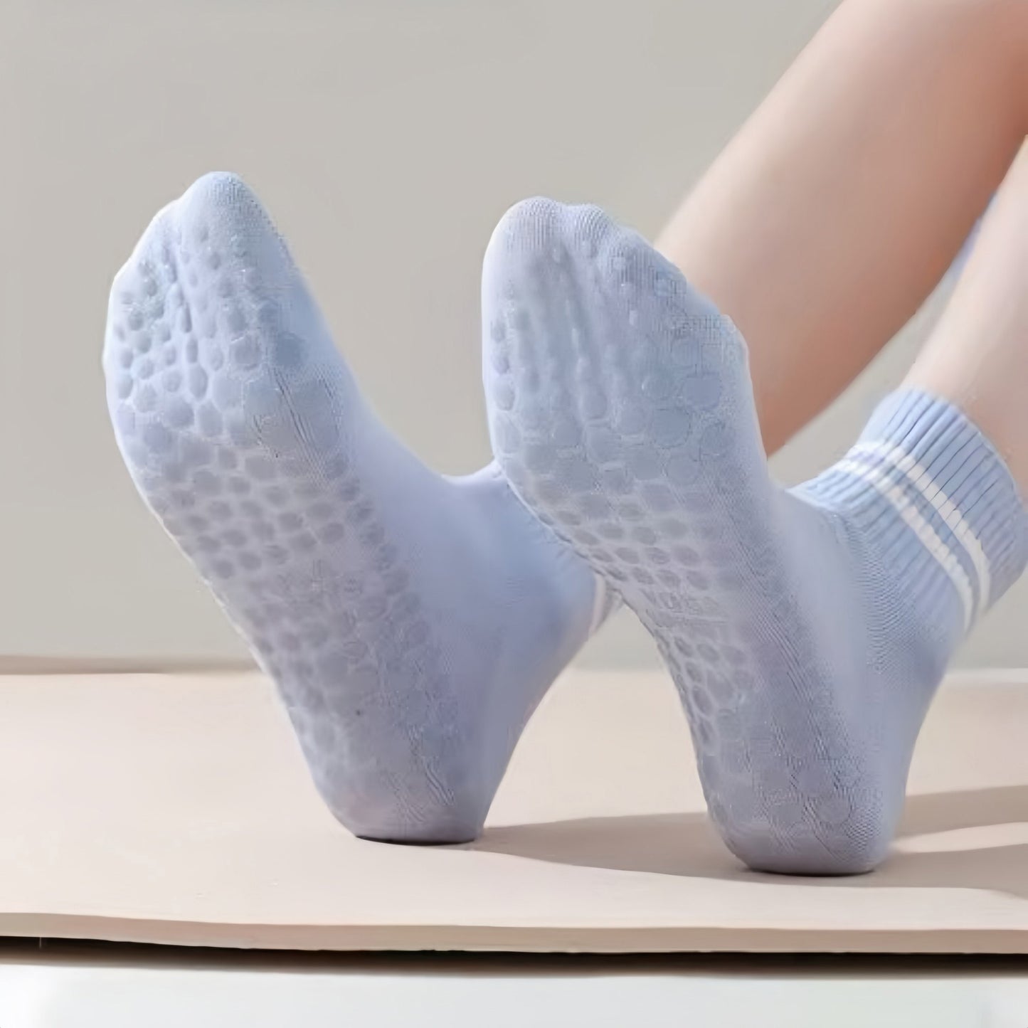 3-Pack Ankle Socks with Rubber Grips and Striped Ribbed Cuffs Soft Non-Slip Sporty Style