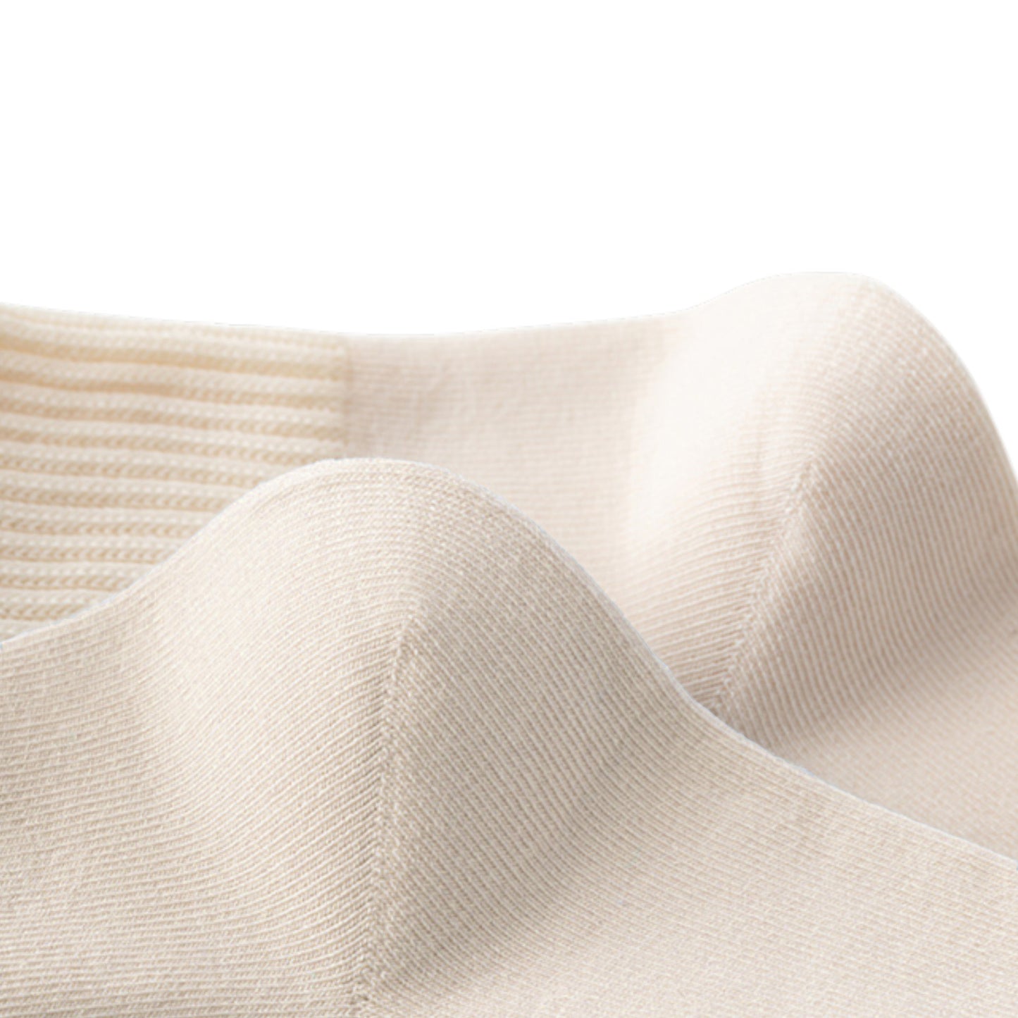 3-Pack Women's Crew Socks with Ruffle Lettuce Edge Trim and Delicate Embroidered Detail