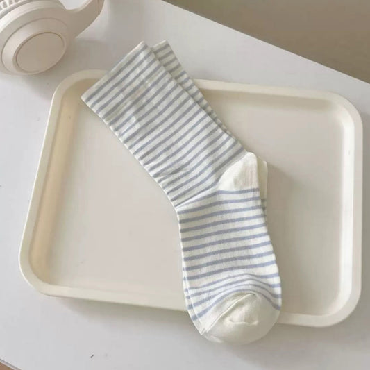 3-Pair Striped Crew Socks Set Lightweight Knit with Soft Stretch and Modern Minimalist Style