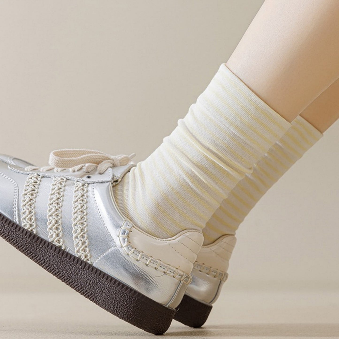 3-Pair Striped Crew Socks Set Lightweight Knit with Soft Stretch and Modern Minimalist Style